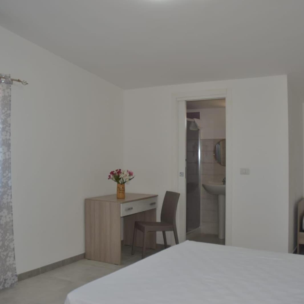 Villa Uria Ischitella Esterno foto