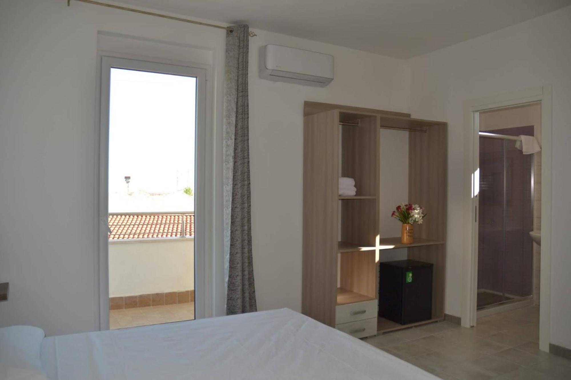 Villa Uria Ischitella Esterno foto